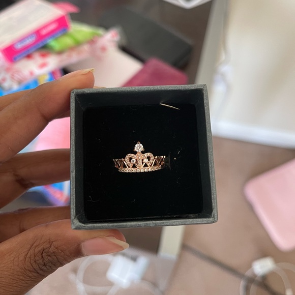 Rings - Picture 2 of 4